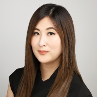Esther Ayumi Kim