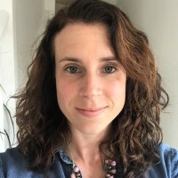Victoria Leach
