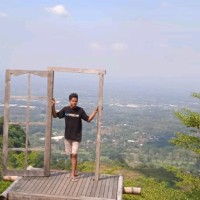 Ariz Mbon