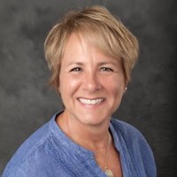 Lynne Zelenski