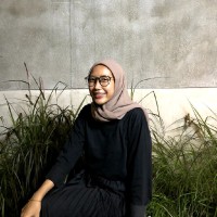 Mia Luthfianti