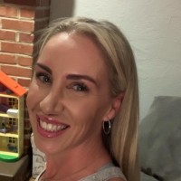 Carrie Ni Chionnaith (Mckenna)