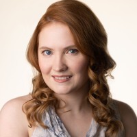 Holly Mills