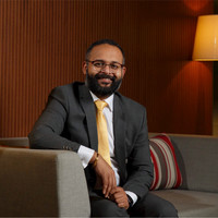 Dr. Karan Narang