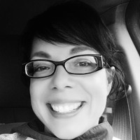 Lynsey K Dreyer