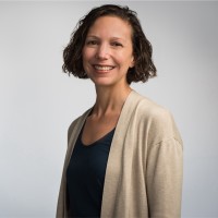 Christyn Giannavola, Aia