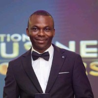 Moses Komodatam
