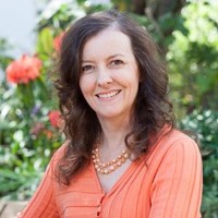 Averil Thomas