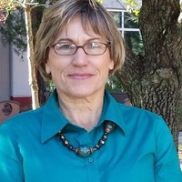 Liz McCool