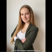 Annalena Baß