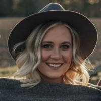 Mikayla Niese