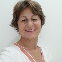 Helena Chaves