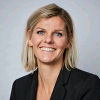 Annemieke Rave