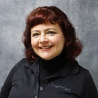 Nastaran Akbarzadeh