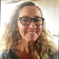 Dr Faye B Mcmillan Am