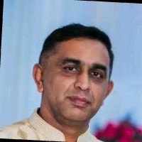Dr Raghunandan M