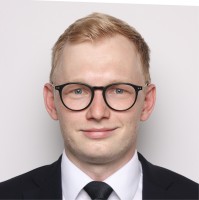 Dennis Simon