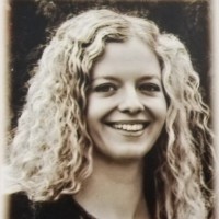 Monika Papolova