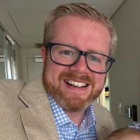 Dr Ryan Breslin
