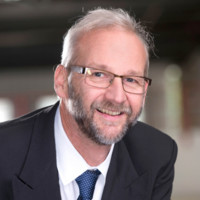 Chris Strauss