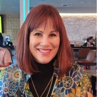 Lucia Mcharry