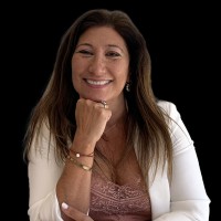 Teresa Neves
