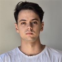 Leonardo C. De Souza