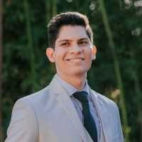Ícaro Emídio Adão