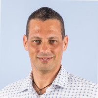 Uri Lavee