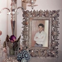 Dinesh. Diwaan