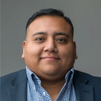 Max Santiago