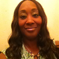 Aundria Holt