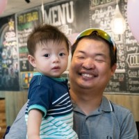 Khow Ming Lee