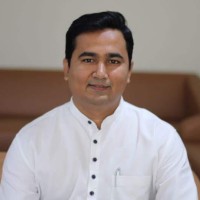 Dr Pratik Trivedi