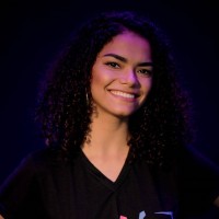 Júlia Lisboa