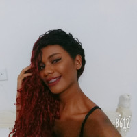 Emilli Azevedo