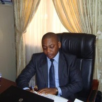 Dr Léon AMETOWOYONA