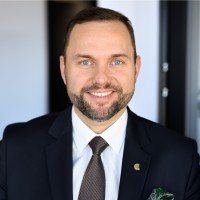 Adam Malinowski, Mba