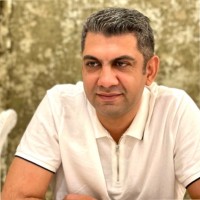 Vahid Ostadzadeh