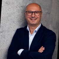 Nazif Adili