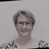 Sandra M'Barek