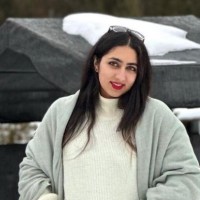 Mona Madadian Bozorg