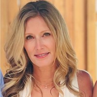 Kelly Dixon