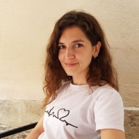 Olena Lashchivska