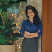 Dr Martina Dave