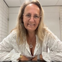Marijke B.