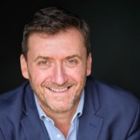 Simon Hobbs