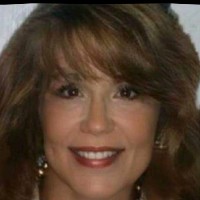 Leslie Kelly Hensley