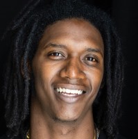 Elijah Bell