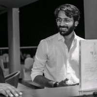 Dr Yashad Ganatra